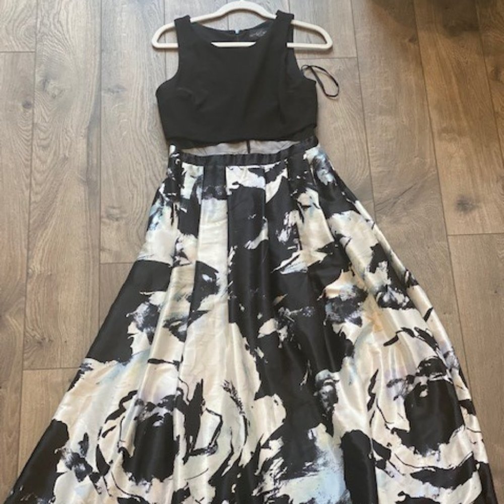 Betsy and Adam black and floral gown-Size 10